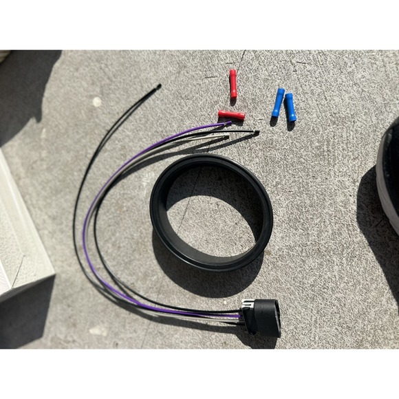 Trailer Wiring Harness Kit For 01-02 Toyota Tundra All Styles Plug & Play T-One - Picture 1 of 3